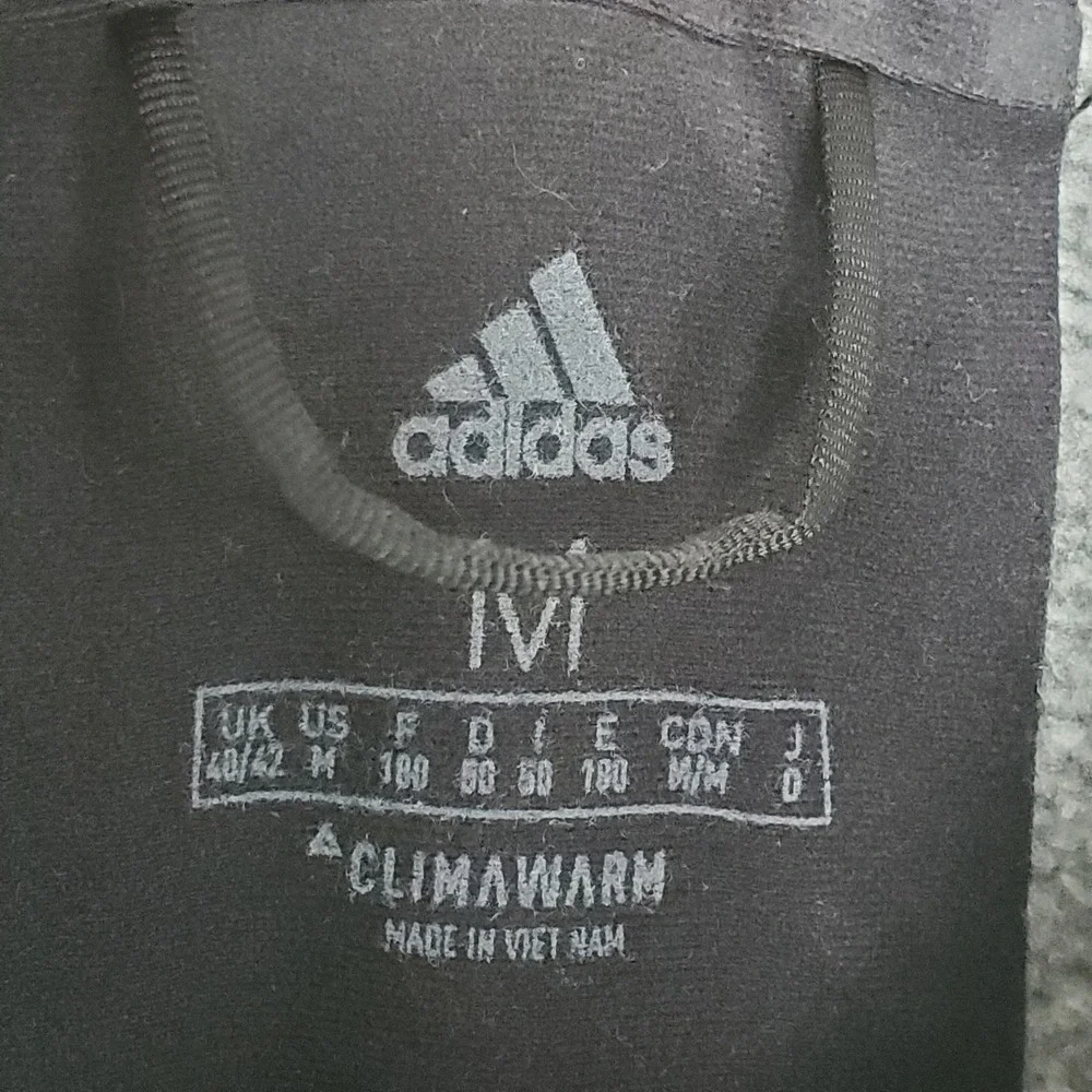 Adidas Terrex Climawarm Full Zip Jacket‎ Mens Size M Gray Striped Athleisure